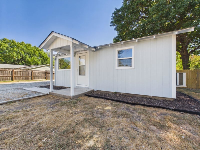 746 S Ruth Ave, Andover, KS 67002
