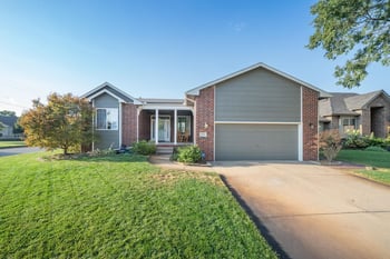 2362 N Sandplum St, Wichita, KS 67205