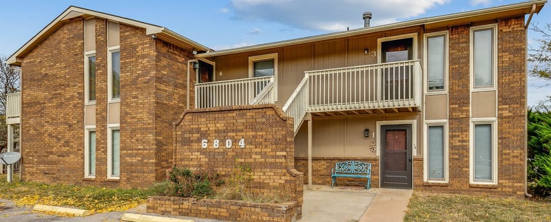 6804 W Par Ln, Wichita, KS 67212