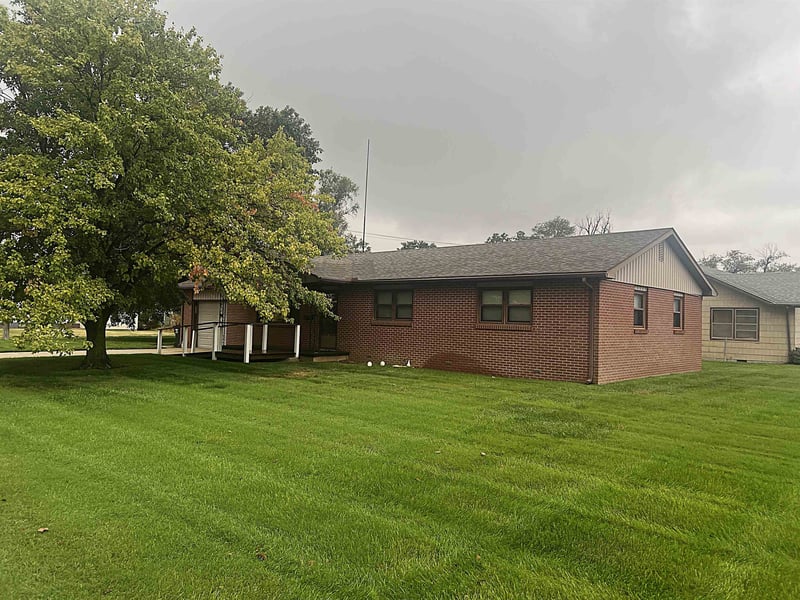 411 E 2nd, St John, KS 67576