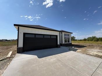 9213 Melissa Ave, Bel Aire, KS 67226