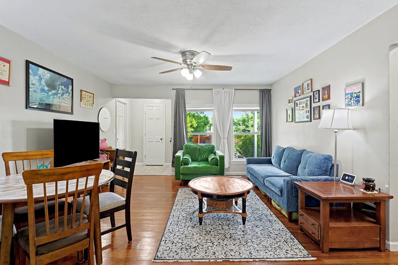 1837 S Drollinger, Wichita, KS 67218