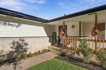 126 E Creekstone St, Mulvane, KS 67110-9283