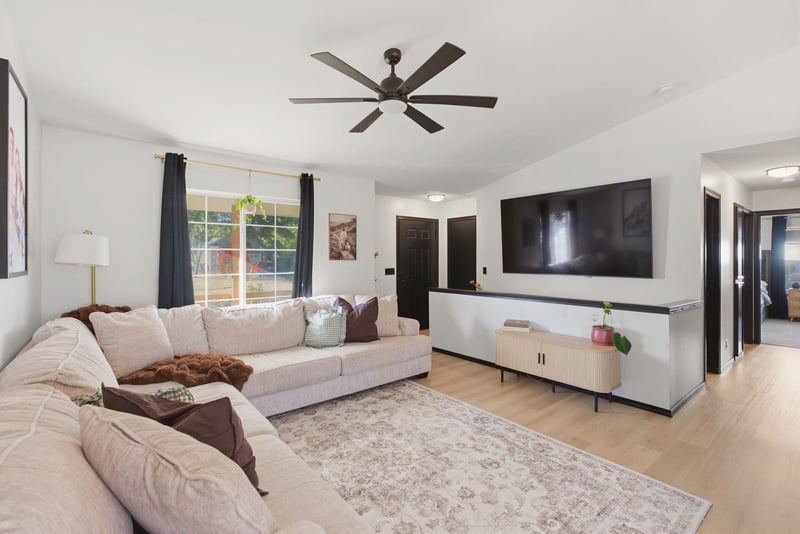 126 E Creekstone St, Mulvane, KS 67110-9283