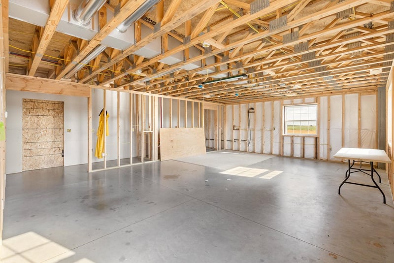 2939 N Halstead, Halstead, KS 67056