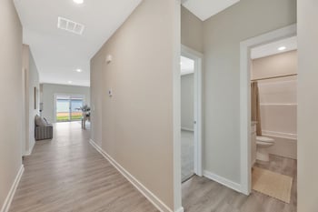 2210 S Vintage Dr, Andover, KS 67002