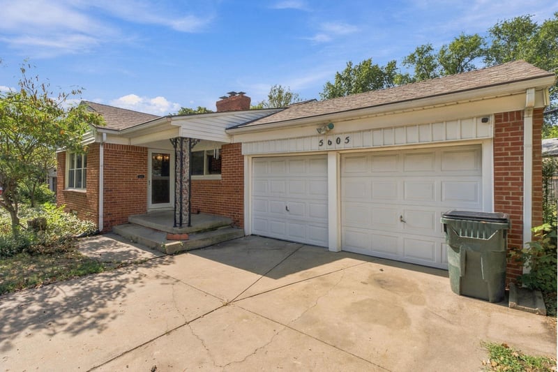 5605 E Rockwood Rd, Wichita, KS 67208