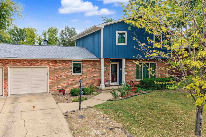 243 Seitz Dr, Salina, KS 67401
