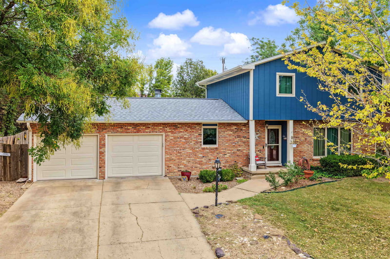 243 Seitz Dr, Salina, KS 67401