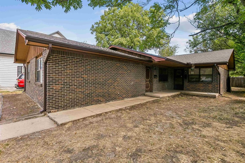 430 N Dodge #432 N Dodge, Wichita, KS 67203