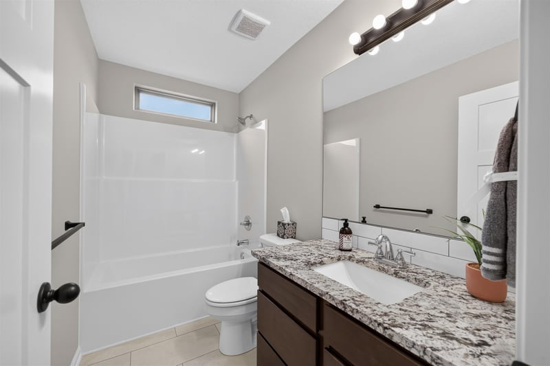2618 E Spring Meadows Ct, Derby, KS 67037