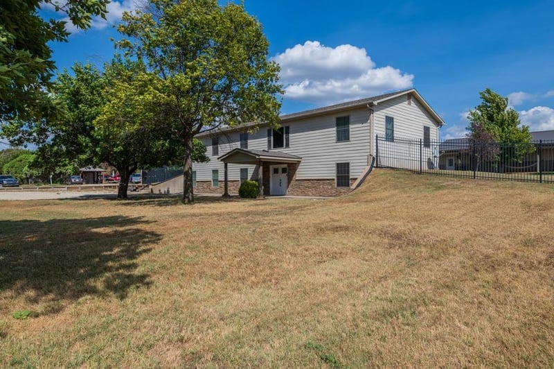 11967 SW 99th St, Augusta, KS 67010