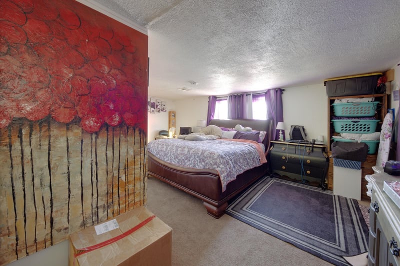 1557 N Chautauqua Ave, Wichita, KS 67214