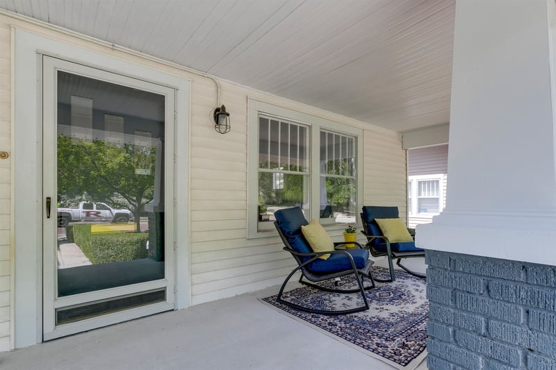 347 N Broadview Ave, Wichita, KS 67208