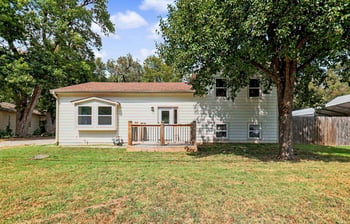 126 W 58th St S, Wichita, KS 67217
