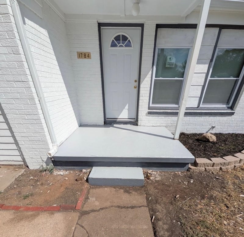 1784 N Old Manor, Wichita, KS 67208