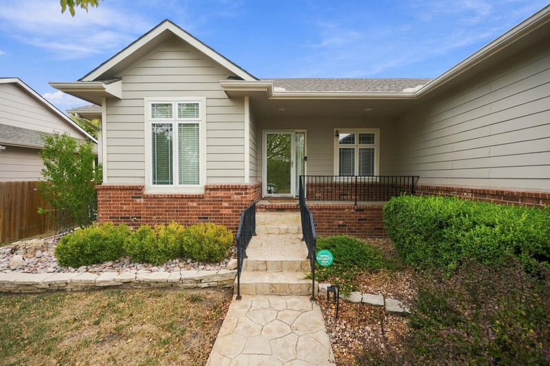 4632 N Spyglass St, Wichita, KS 67226-3375