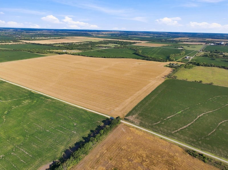 Lot 2 E Prairie Creek Est, Valley Center, KS 67147
