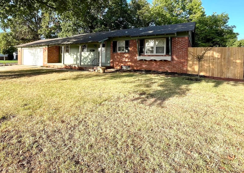 1156 N Waddington, Wichita, KS 67212