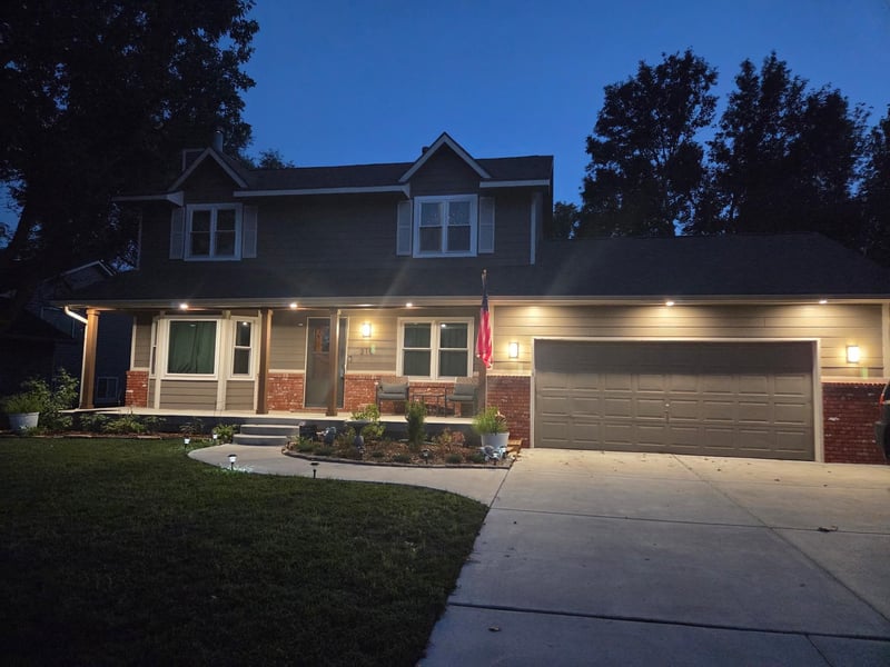219 E Sandhill Rd, Derby, KS 67037-3835