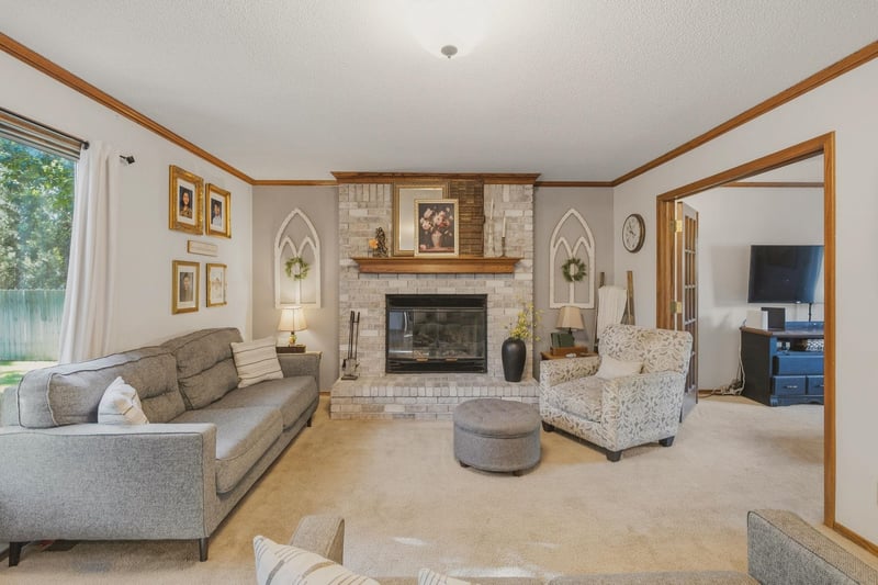 126 S Prescott St, Wichita, KS 67209-3449