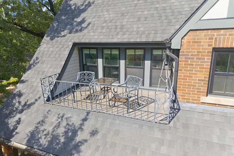 3330 Country Club Pl, Wichita, KS 67208
