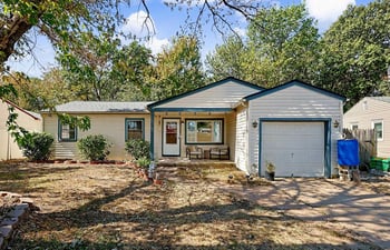 1315 E Ashford Dr, Park City, KS 67219