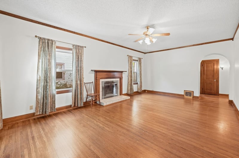 433 S Fern, Wichita, KS 67213