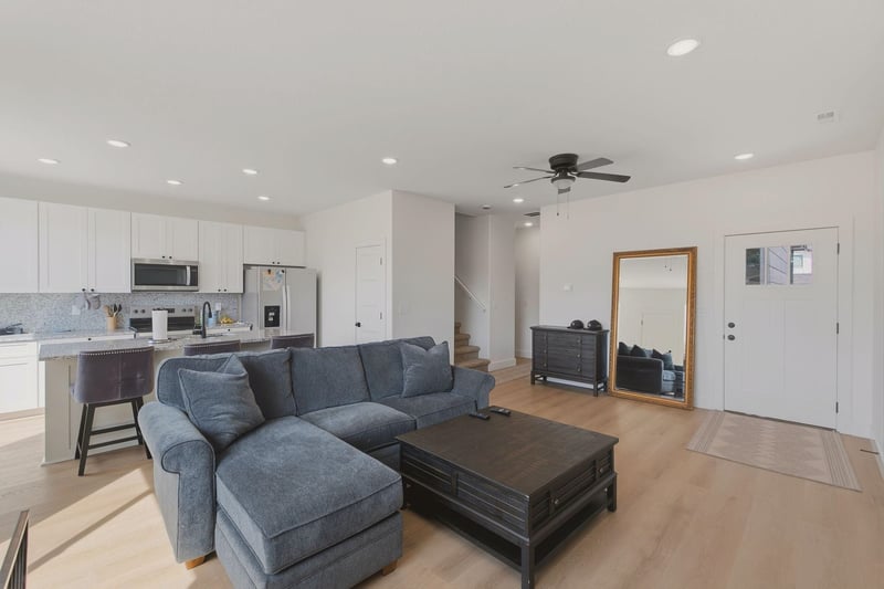 707 E Briarbrook Ln #709 E Briarbrook Ln, Park City, KS 67147