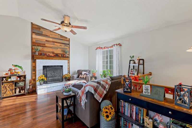 4911 S Mount Carmel, Wichita, KS 67217