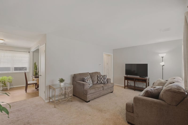 2916 S Bennett, Wichita, KS 67217