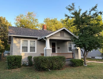 810 S Madison Ave, Wichita, KS 67211-2819