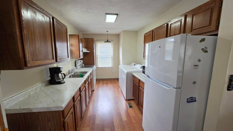 344 N Kansas Ave, Salina, KS 67401