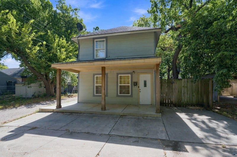 317 W 12th St N, Wichita, KS 67203