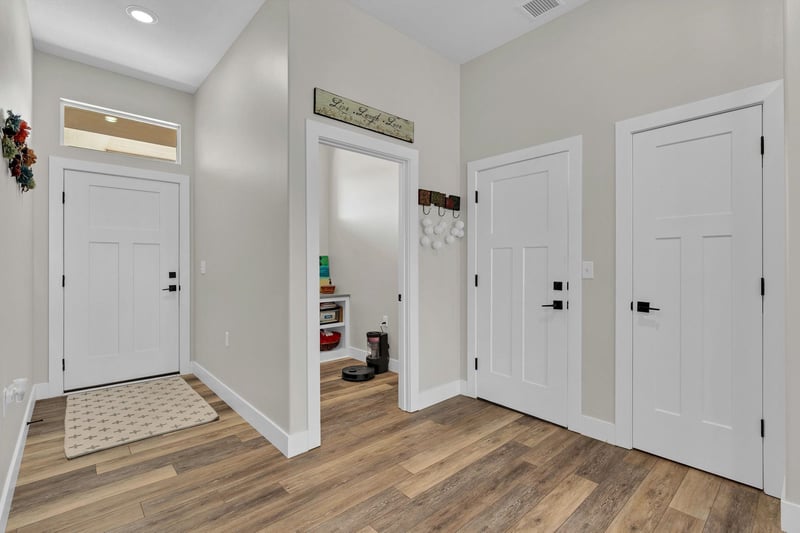 744 N Thornton, Wichita, KS 67235