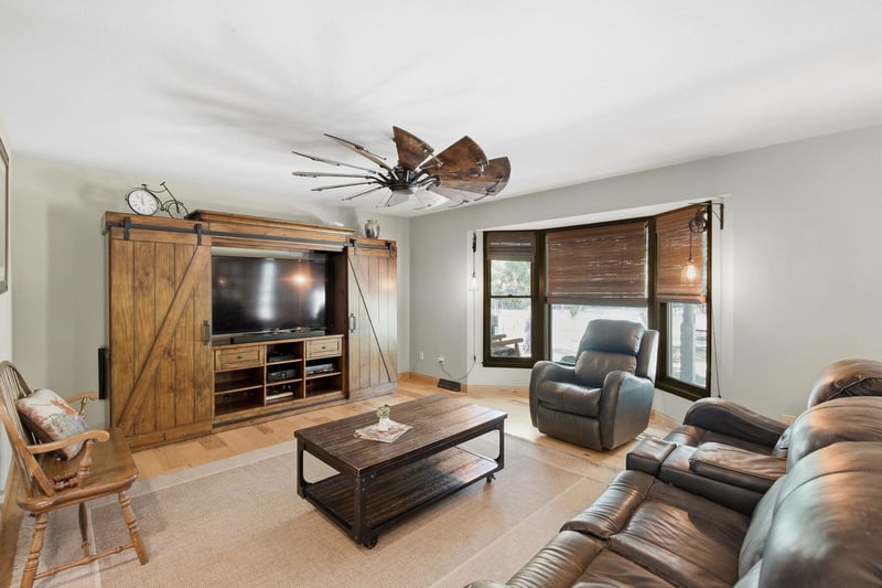 9240 S Greenwich Rd, Derby, KS 67037