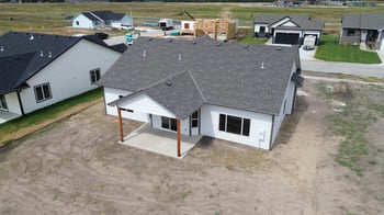 1511 E Midway Ct, Valley Center, KS 67147