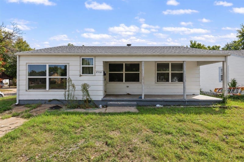 2502 S Victoria Ave, Wichita, KS 67216