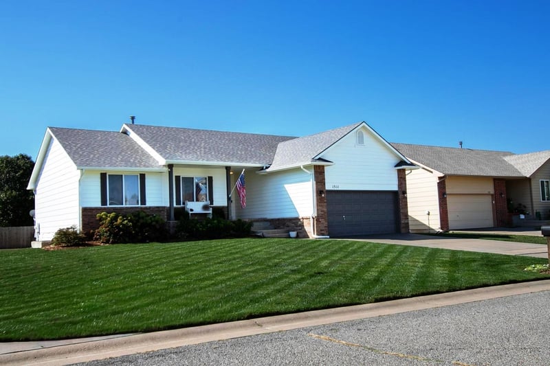 1511 E Cedar Tree, Park City, KS 67219