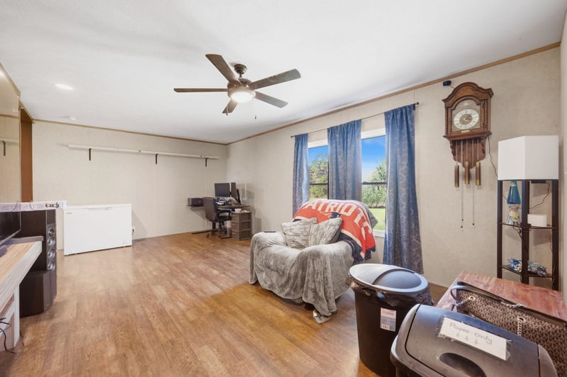 792 N Bluff, Conway Springs, KS 67031