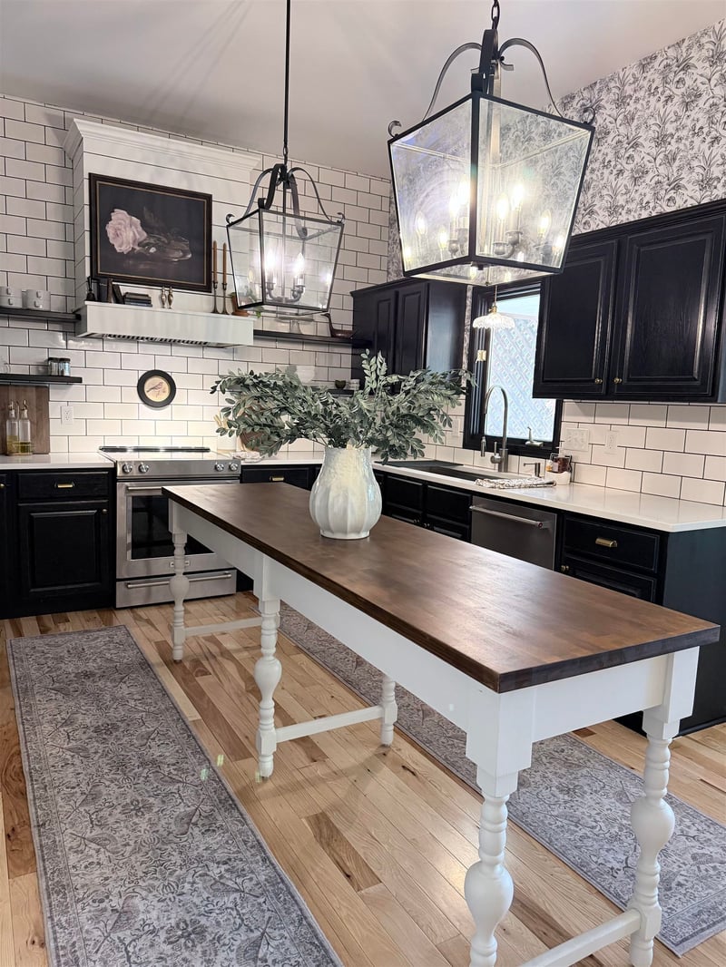 10509 W Westport, Wichita, KS 67212
