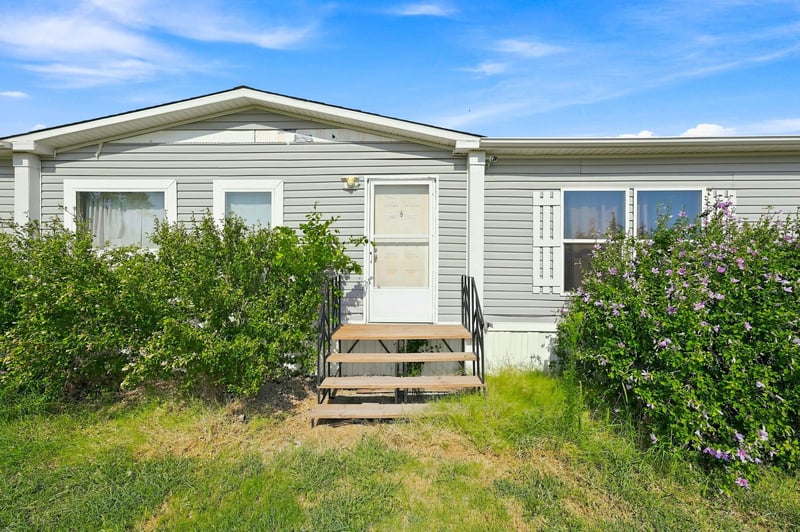 119 S Osborn, Mayfield, KS 67103