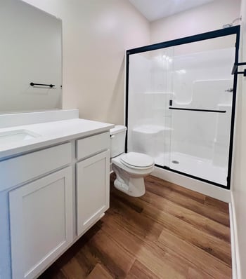 3835 S Blue Lake Ct, Wichita, KS 67215