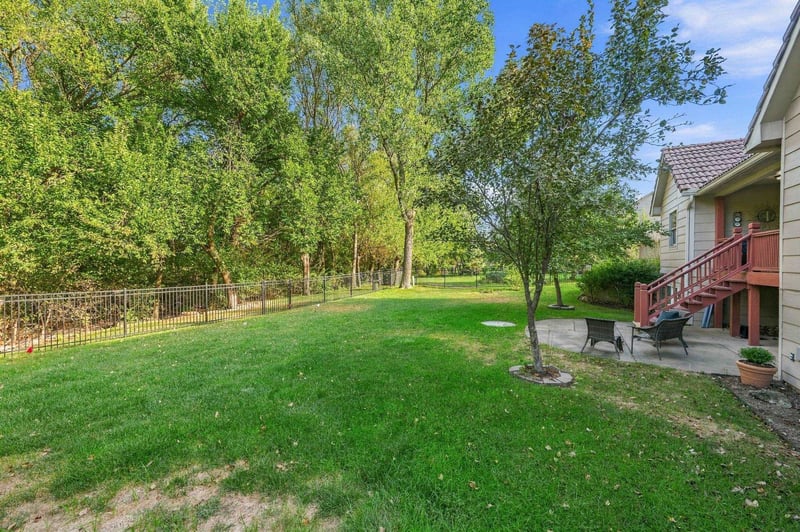 6907 W Garden Ridge Ct, Wichita, KS 67205