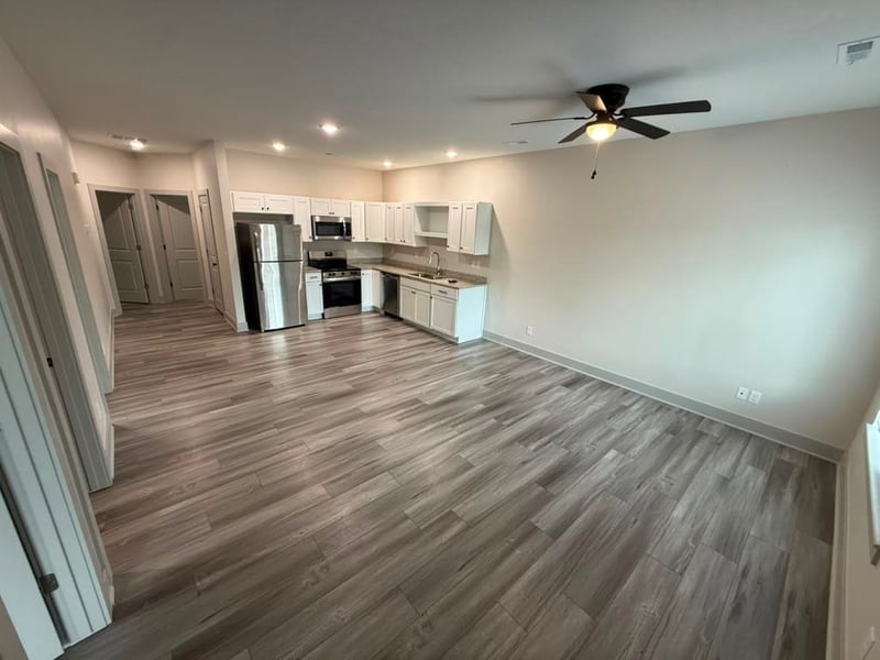 942 N Glendale St, Wichita, KS 67208