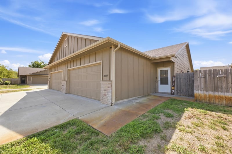 3209 E Aster, Derby, KS 67037-2066