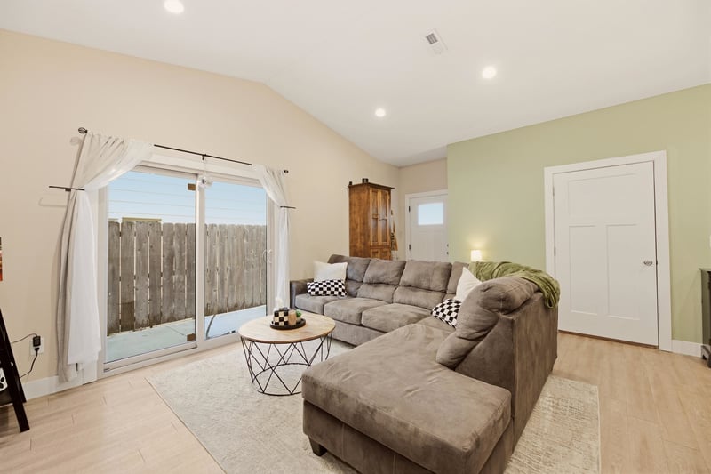 3209 E Aster, Derby, KS 67037-2066