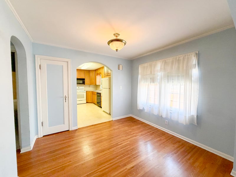 1300 Pershing St, Salina, KS 67401