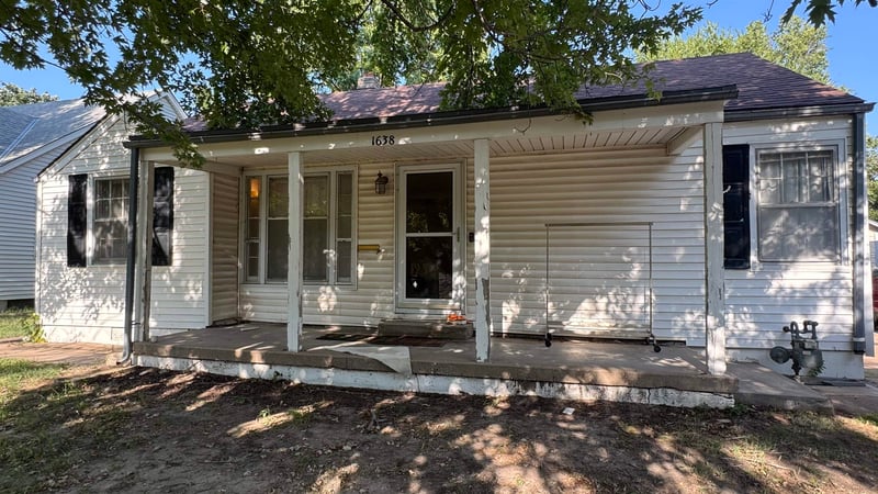 1638 N Payne Ave, Wichita, KS 67203