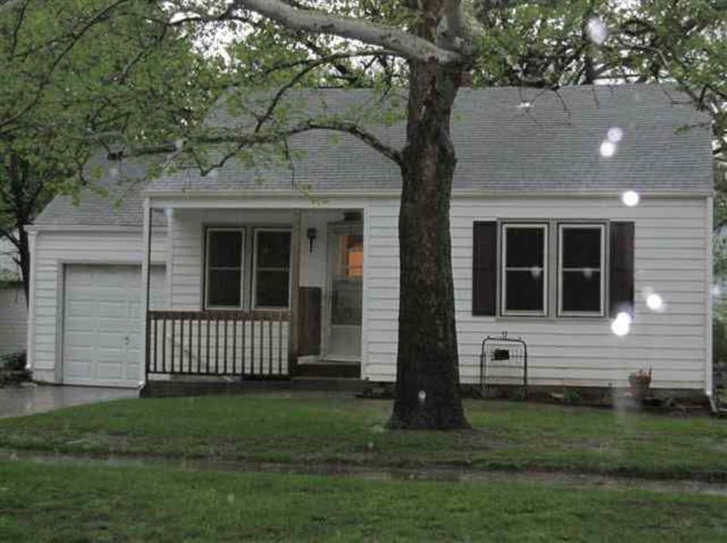 122 S Saint Paul St, Wichita, KS 67213